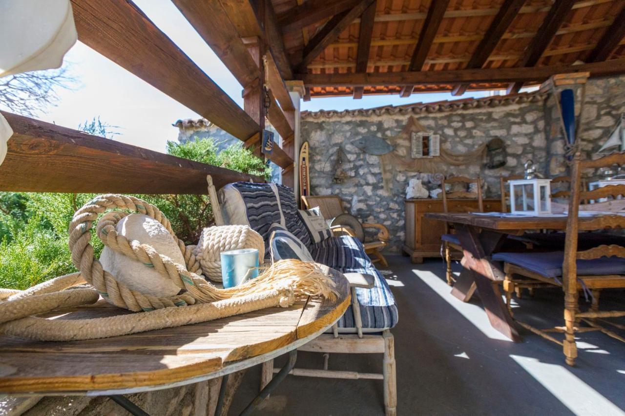 Apartments Adriatic ツリクヴェニツァ エクステリア 写真